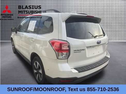 Used 2017 Subaru Forester 2.5i Limited AWD/4WD image 7