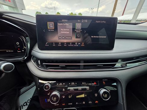 Used 2023 INFINITI QX60 Luxe w/ Performance Audio Package FWD image 27