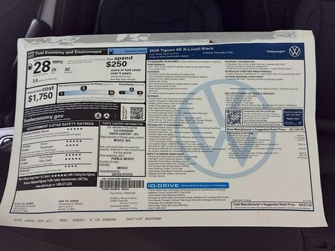 New 2026 Volkswagen Tiguan SE R-Line FWD image 19
