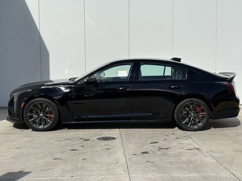 New 2026 Cadillac CT5 V Blackwing w/ Precision Package RWD image 4