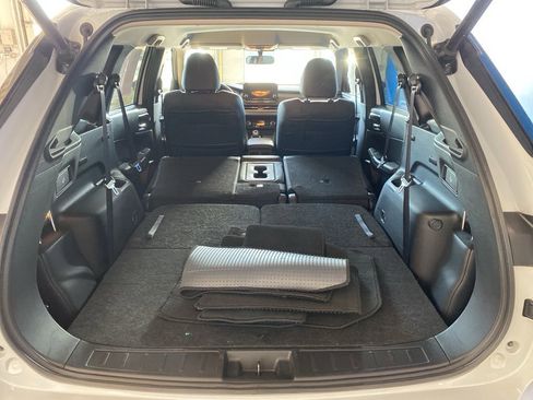 Used 2024 Mitsubishi Outlander SE image 20