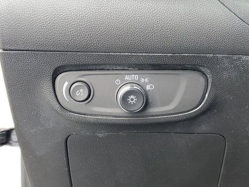 Used 2024 Buick Encore GX Preferred FWD image 7