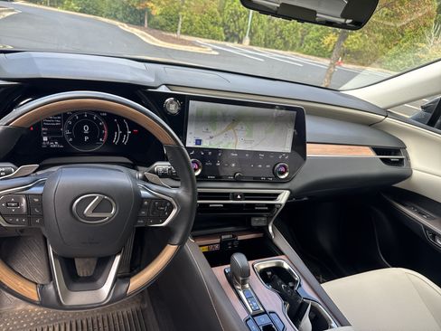 Used 2024 Lexus RX 350 Premium w/ Cold Area Package FWD image 6