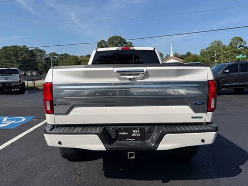 Used 2018 Ford F150 Platinum w/ Equipment Group 701A Luxury AWD/4WD image 9