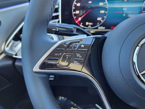 Used 2025 Mercedes-Benz E 450 4MATIC Sedan image 25