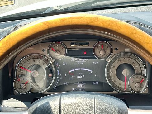 Used 2017 RAM 2500 Longhorn w/ Convenience Group RWD image 11
