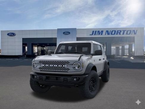 New 2026 Ford Bronco Badlands AWD/4WD image 3