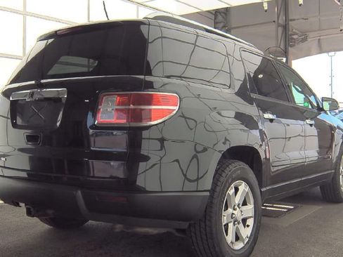 Used 2009 Saturn Outlook XE w/ Preferred Package image 3