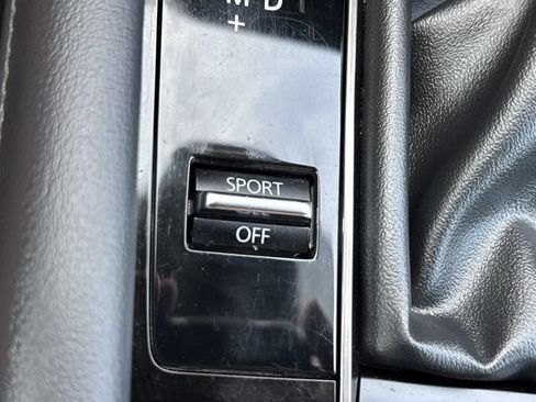 Used 2025 MAZDA MAZDA3 s FWD image 38