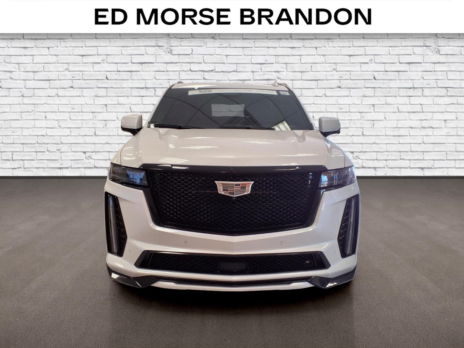 Certified 2023 Cadillac Escalade V w/ LPO, ONYX Package AWD/4WD image 7