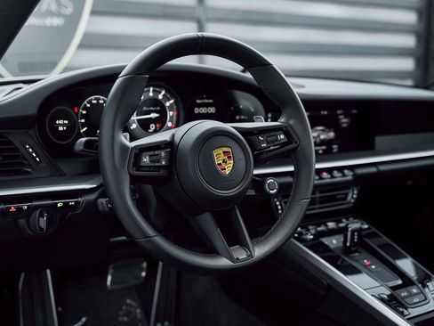 Used 2021 Porsche 911 Turbo S image 37