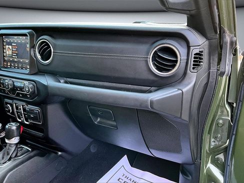 Used 2023 Jeep Wrangler Unlimited Sahara w/ Cold Weather Group image 26