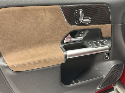 Certified 2025 Mercedes-Benz GLA 250 image 10