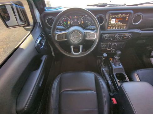 Used 2023 Jeep Wrangler Unlimited Sahara w/ Cold Weather Group image 18