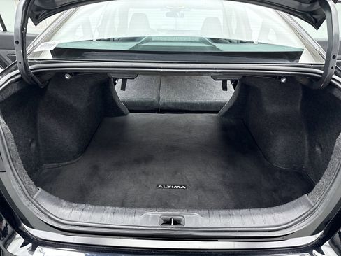 Used 2023 Nissan Altima 2.5 SV AWD/4WD image 21
