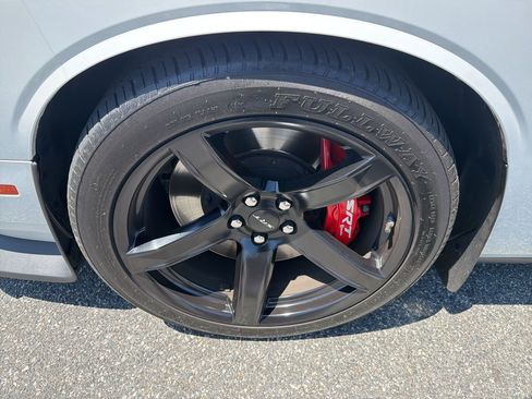 Used 2021 Dodge Challenger SRT Hellcat Redeye image 11