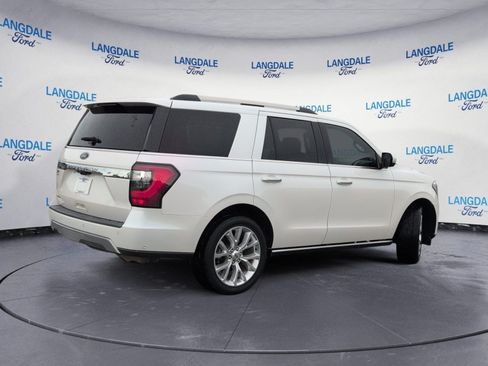 Used 2019 Ford Expedition Limited w/ Equipment Group 302A RWD image 4