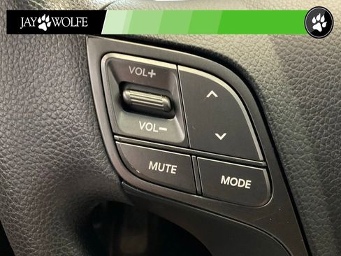 Used 2017 Hyundai Santa Fe Sport w/ 2.4L Value Package 06 FWD image 12