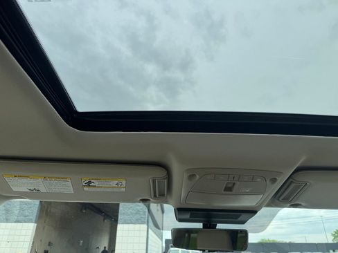 Used 2024 Nissan Armada Platinum w/ Captain's Chairs Package image 14