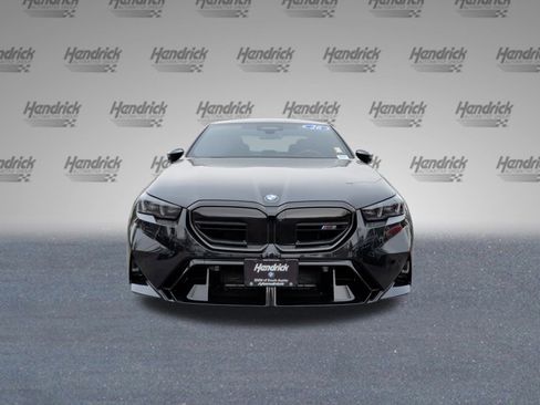 Used 2026 BMW M5 w/ Executive Package image 3