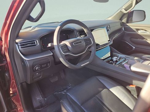 Used 2022 Jeep Wagoneer Series III image 18