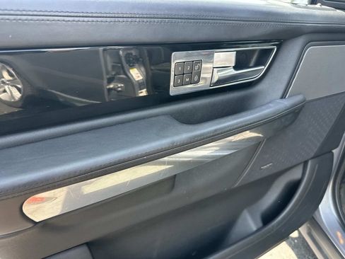 Used 2012 Land Rover Range Rover Sport HSE LUX AWD/4WD image 15