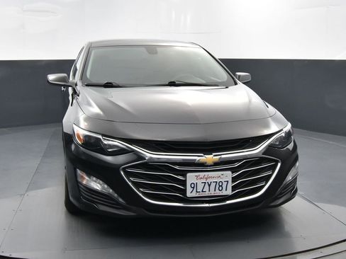 Used 2022 Chevrolet Malibu LT image 4