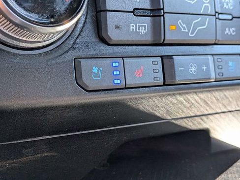 Used 2021 Ford F250 Platinum AWD/4WD image 24