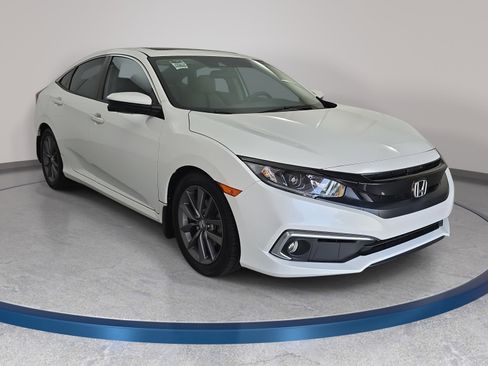 Used 2021 Honda Civic EX image 3