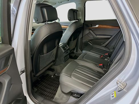 Used 2022 Audi Q5 2.0T Premium Plus w/ Premium Plus Package AWD/4WD image 30