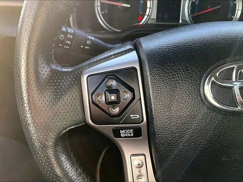 Used 2016 Toyota 4Runner SR5 image 18