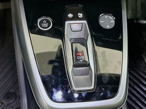 Used 2023 Audi Q4 e-tron Premium Plus w/ Premium Plus image 25