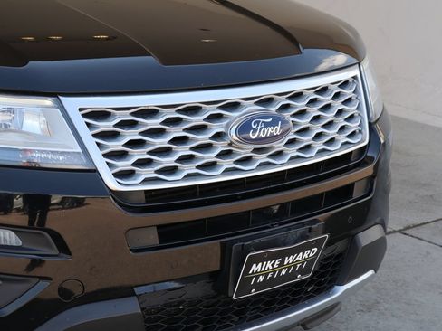 Used 2017 Ford Explorer Platinum AWD/4WD image 56