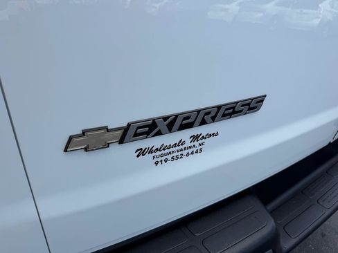 Used 2023 Chevrolet Express 2500 w/ Driver Convenience Package RWD image 28