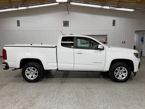 Used 2022 Chevrolet Colorado LT w/ Fleet Safety Package image 5