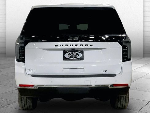New 2026 Chevrolet Suburban LT w/ Comfort Package AWD/4WD image 4
