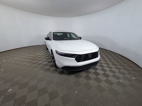 Certified 2023 Honda Accord Sport image 32