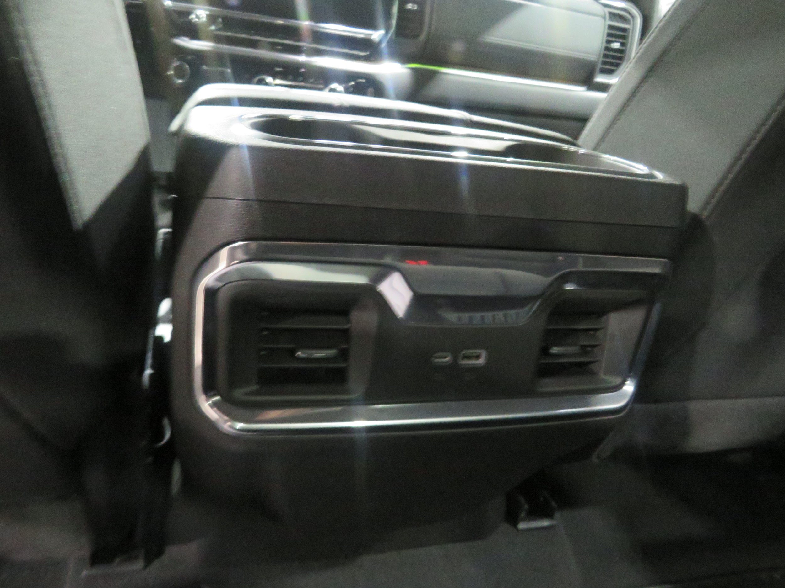Used 2026 GMC Sierra 1500 Elevation w/ X31 Off-Road Package AWD/4WD image 10