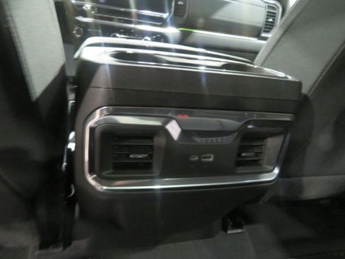 Used 2026 GMC Sierra 1500 Elevation w/ X31 Off-Road Package AWD/4WD image 10