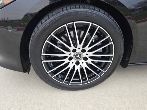 Used 2022 Mercedes-Benz C 300 C 300 image 9