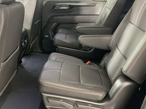 New 2025 Chevrolet Suburban RST w/ Advanced Technology Package image 13