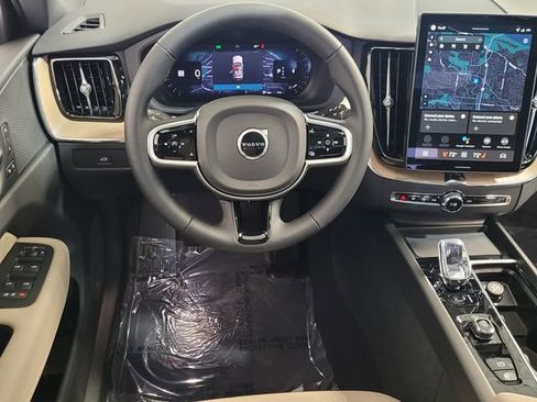 New 2026 Volvo XC60 B5 Plus w/ Protection Package Premier image 7