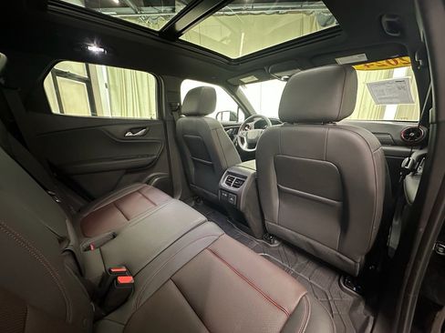 Certified 2024 Chevrolet Blazer RS w/ Enhanced Convenience Package image 19