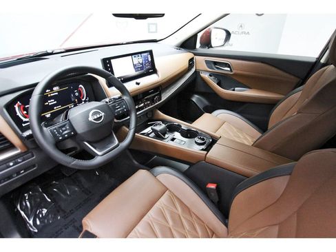 Certified 2026 Nissan Rogue Platinum w/ Platinum Premium Package AWD/4WD image 12