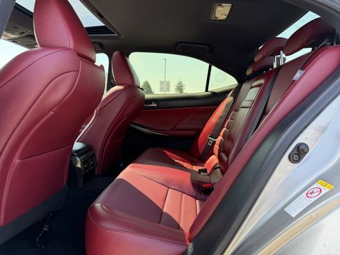 Used 2018 Lexus IS 300 F Sport RWD image 11