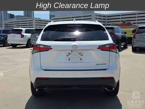 Used 2017 Lexus NX 200t FWD image 4