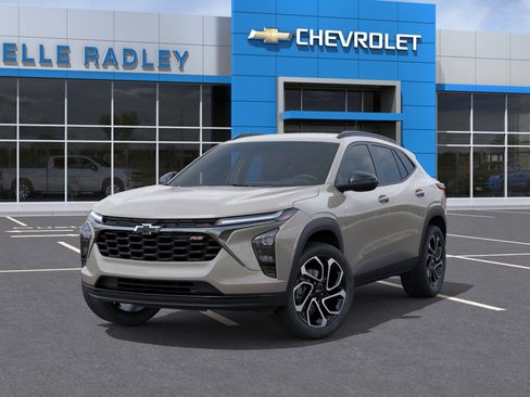 New 2026 Chevrolet Trax RS FWD image 6