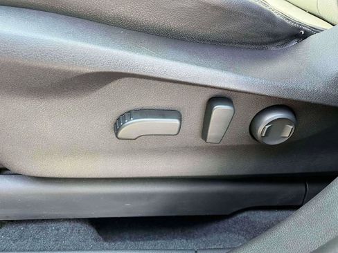 Used 2020 Subaru Ascent Limited w/ Popular Package #2 image 17