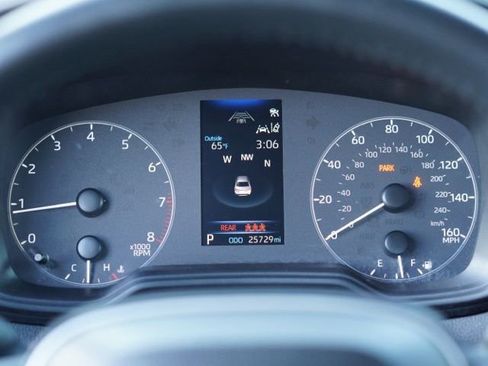 Used 2024 Toyota Corolla SE image 21