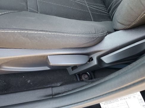 Used 2016 Ford Focus SE image 19